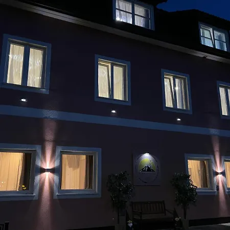 Kirschbaum Apartament